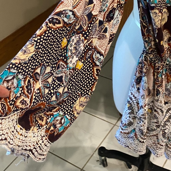 Off the shoulder Romper with bell sleeves by Xhilaration size S - Picture 5 of 9